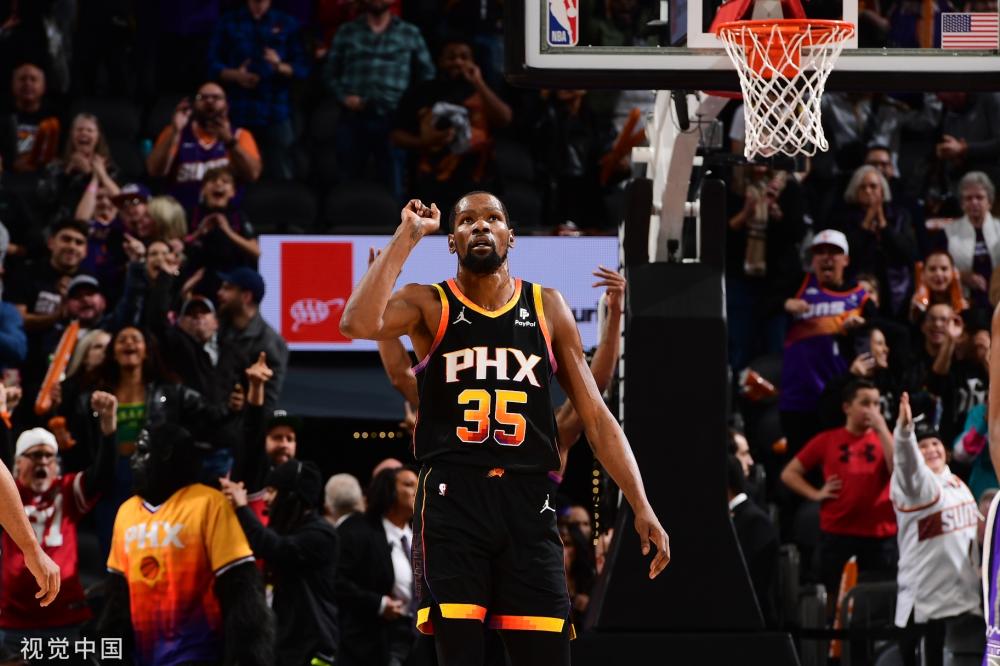 吉鲁梅开二 吉鲁梅开二