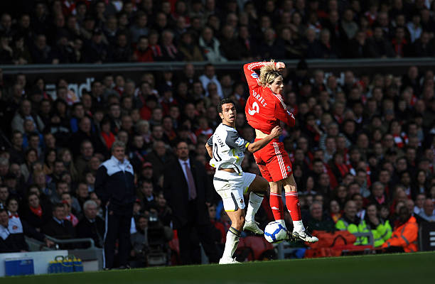 詹姆斯从进 詹姆斯从进