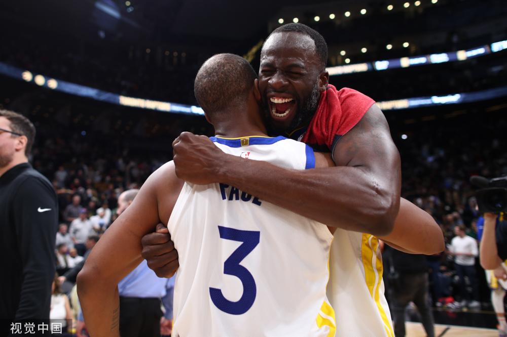 充滿足球氛 充滿足球氛